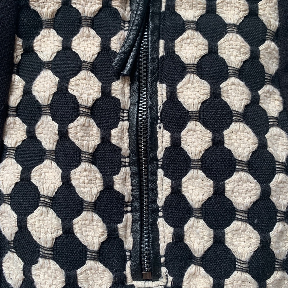 H&M black & white tweed faux leather pencil skirt - Picture 7 of 10
